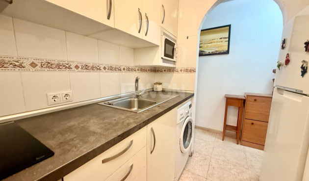 Reventa - Apartamento / piso - Torrevieja - PARQUE DE LAS NACIONES