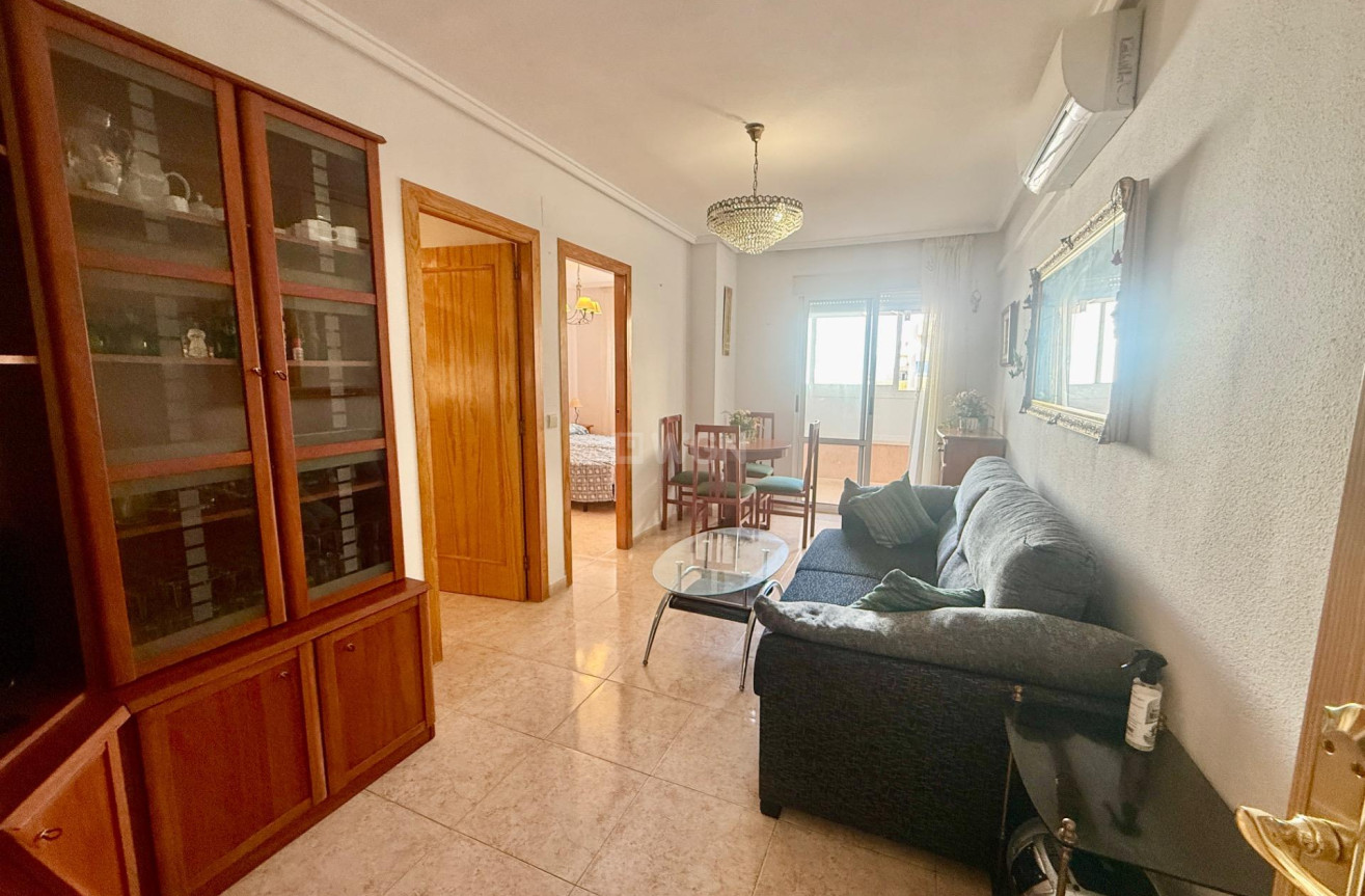 Reventa - Apartamento / piso - Torrevieja - PARQUE DE LAS NACIONES