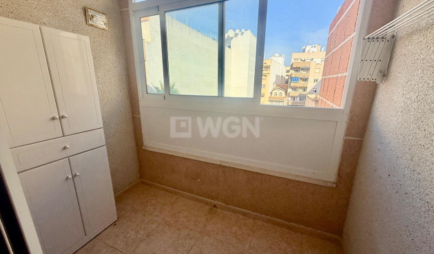 Reventa - Apartamento / piso - Torrevieja - PARQUE DE LAS NACIONES