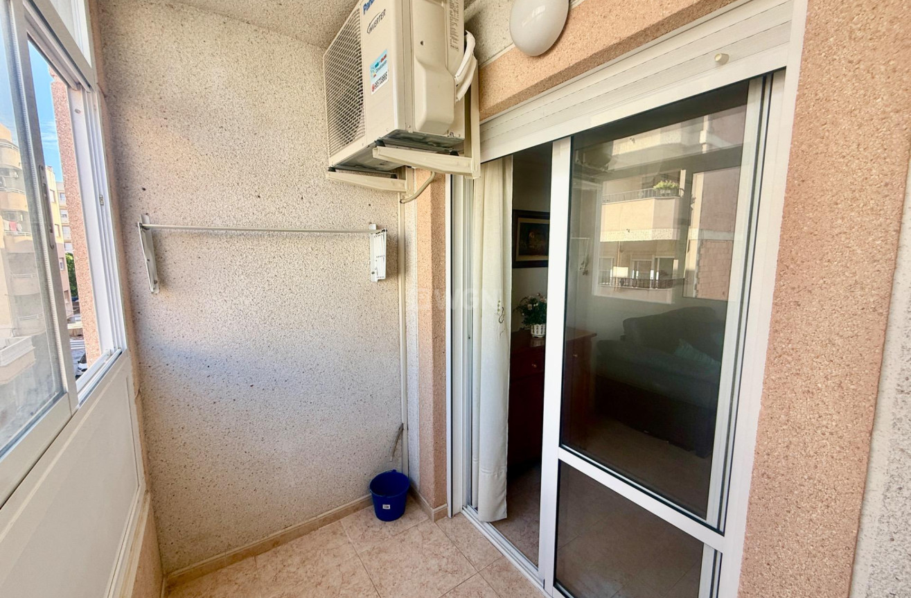 Reventa - Apartamento / piso - Torrevieja - PARQUE DE LAS NACIONES