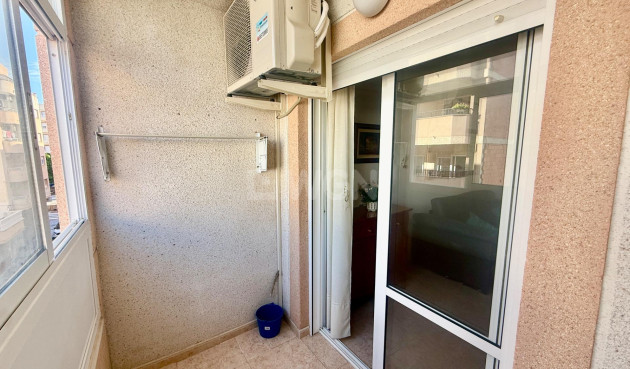 Reventa - Apartamento / piso - Torrevieja - PARQUE DE LAS NACIONES