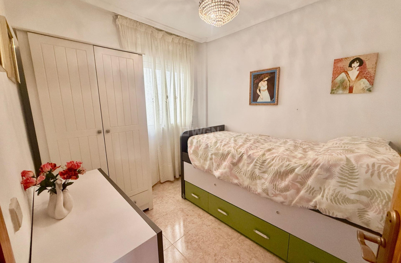 Reventa - Apartamento / piso - Torrevieja - PARQUE DE LAS NACIONES