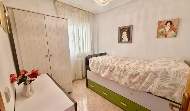 Reventa - Apartamento / piso - Torrevieja - PARQUE DE LAS NACIONES