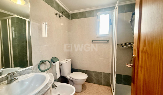 Reventa - Apartamento / piso - Torrevieja - PARQUE DE LAS NACIONES