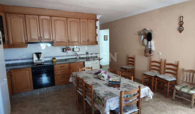 Resale - Villa - Pinoso - Inland