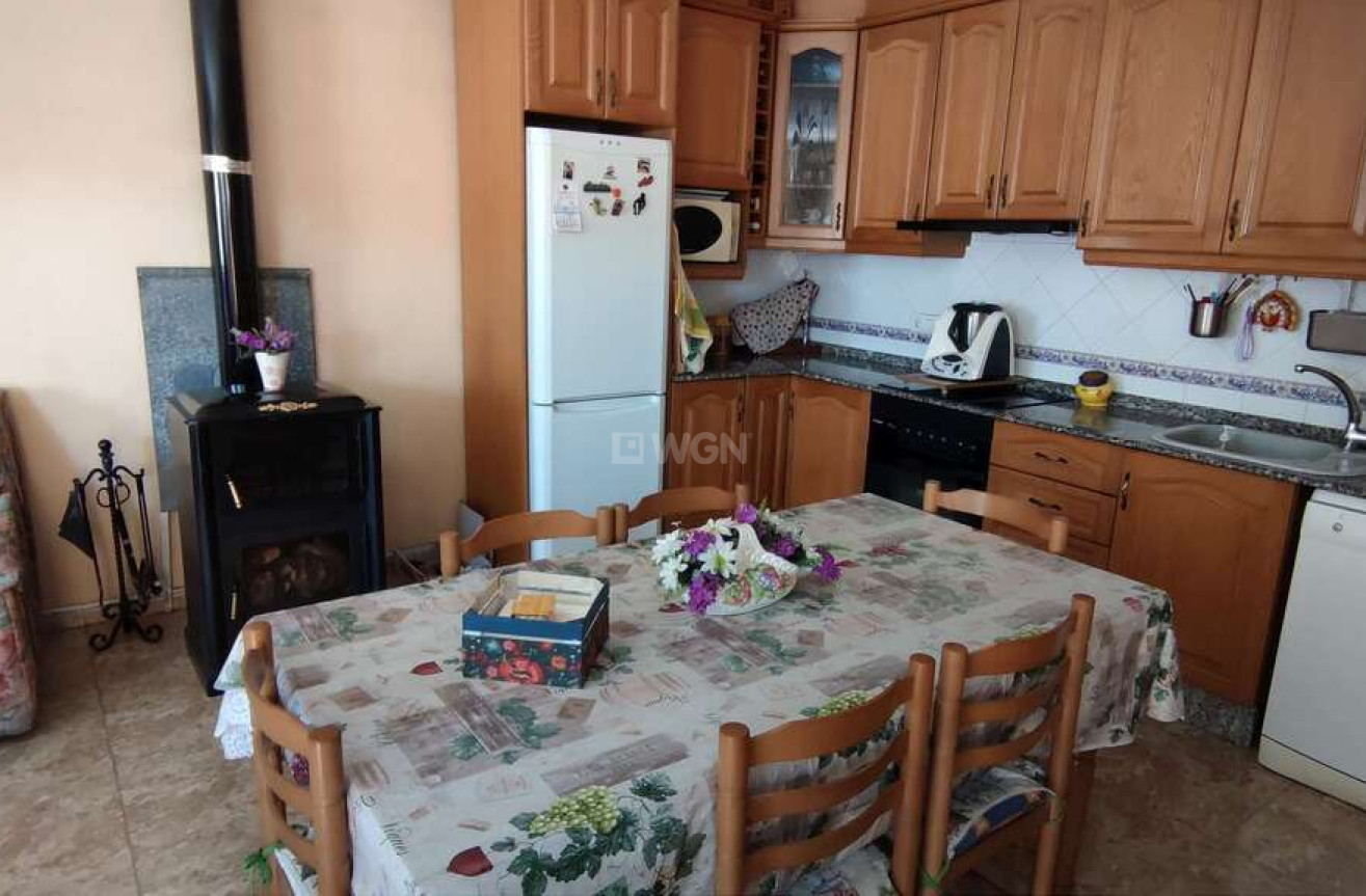 Resale - Villa - Pinoso - Inland