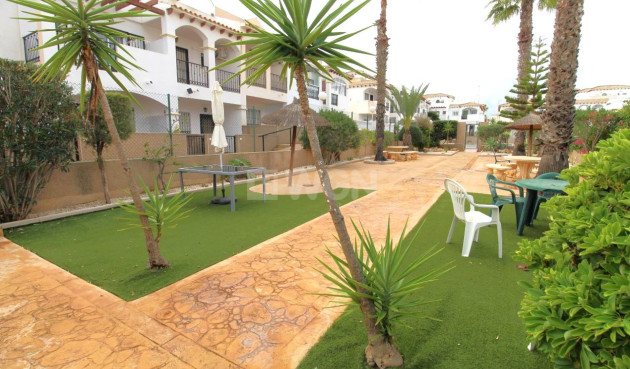 Resale - Townhouse - Punta Prima - Costa Blanca