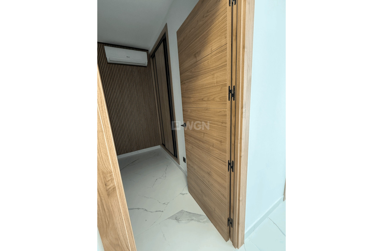 Resale - Apartment / flat - Torrevieja - Costa Blanca