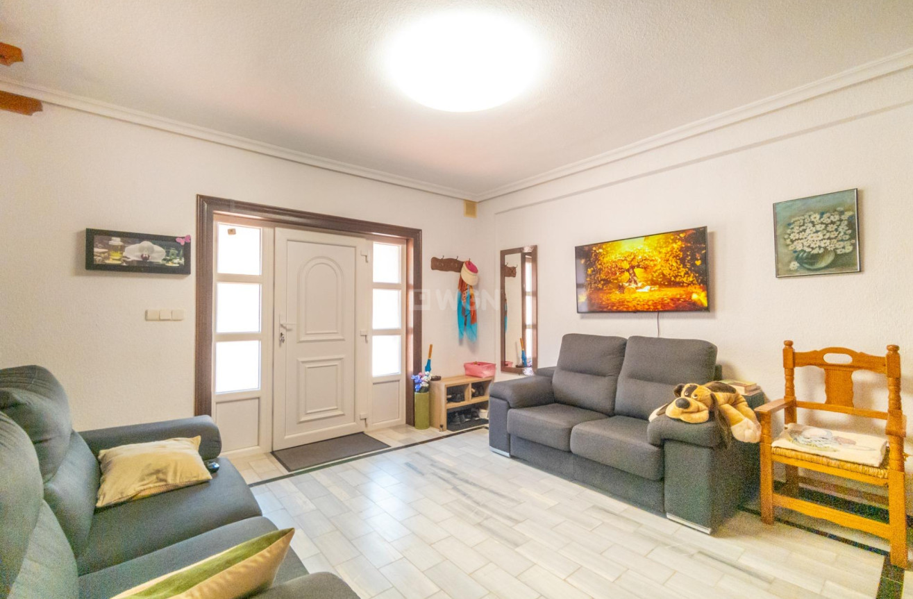 Odsprzedaż - Kamienica - Torrevieja - Cabo Cervera