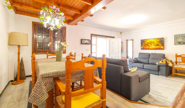 Odsprzedaż - Kamienica - Torrevieja - Cabo Cervera