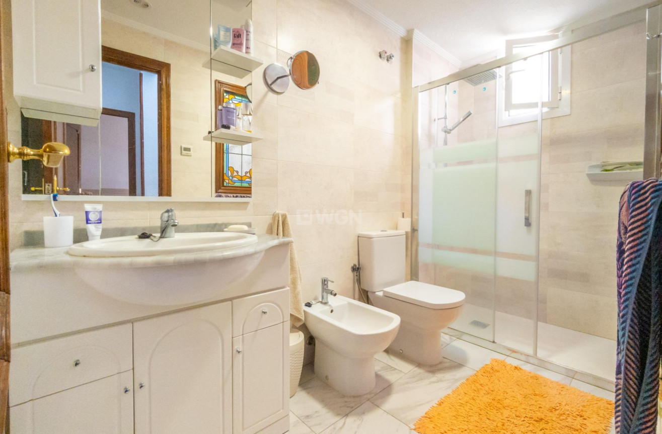 Odsprzedaż - Kamienica - Torrevieja - Cabo Cervera