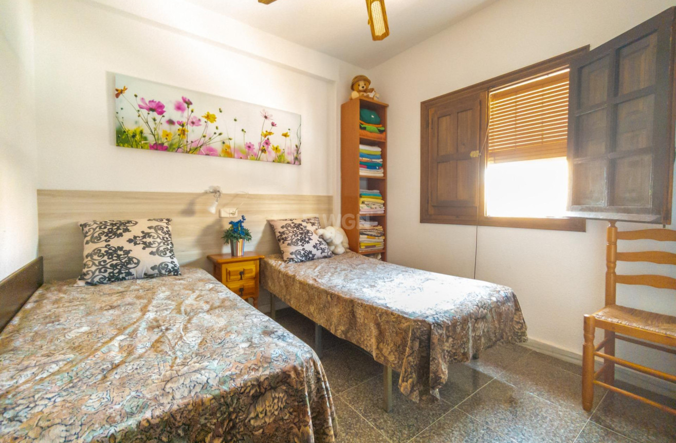 Odsprzedaż - Kamienica - Torrevieja - Cabo Cervera