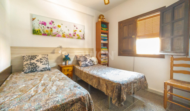 Odsprzedaż - Kamienica - Torrevieja - Cabo Cervera