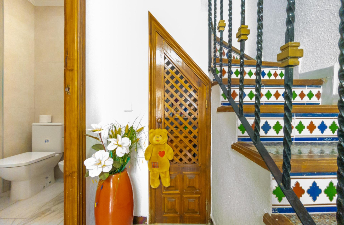 Odsprzedaż - Kamienica - Torrevieja - Cabo Cervera