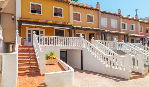 Odsprzedaż - Kamienica - Torrevieja - Cabo Cervera