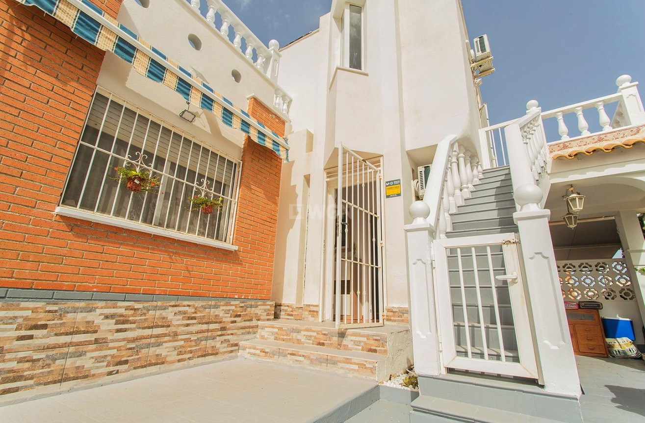 Resale - Villa - Orihuela - Urbanización Perla Del Mar