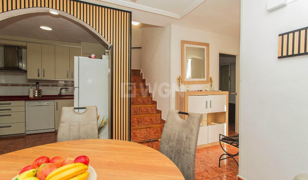 Resale - Villa - Orihuela - Urbanización Perla Del Mar