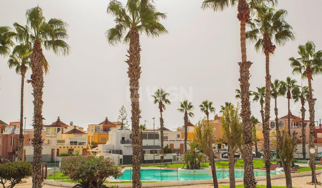 Resale - Villa - Orihuela - Urbanización Perla Del Mar