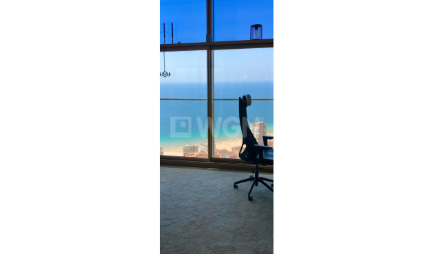 Odsprzedaż - Mieszkanie w bloku - Benidorm - Costa Blanca