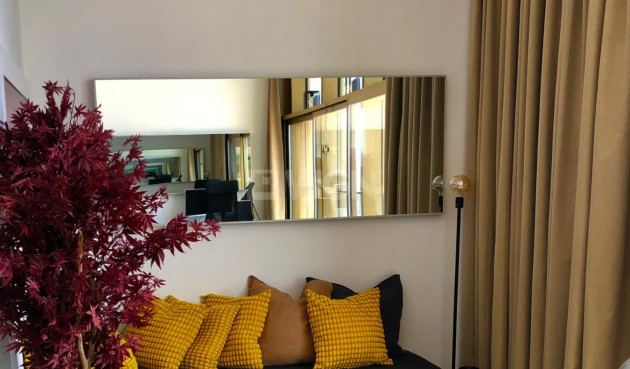 Odsprzedaż - Mieszkanie w bloku - Benidorm - Costa Blanca