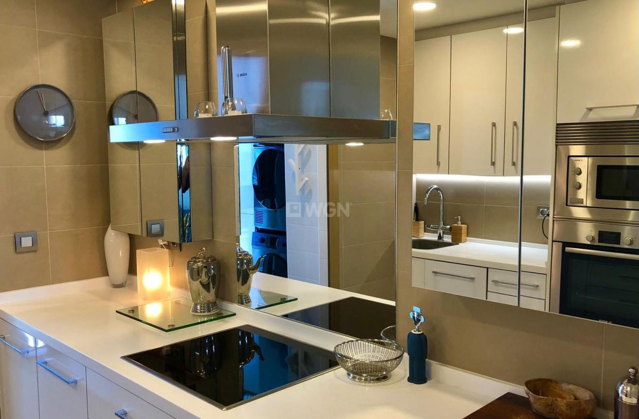 Odsprzedaż - Mieszkanie w bloku - Benidorm - Costa Blanca