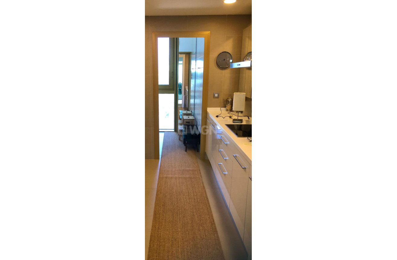 Odsprzedaż - Mieszkanie w bloku - Benidorm - Costa Blanca