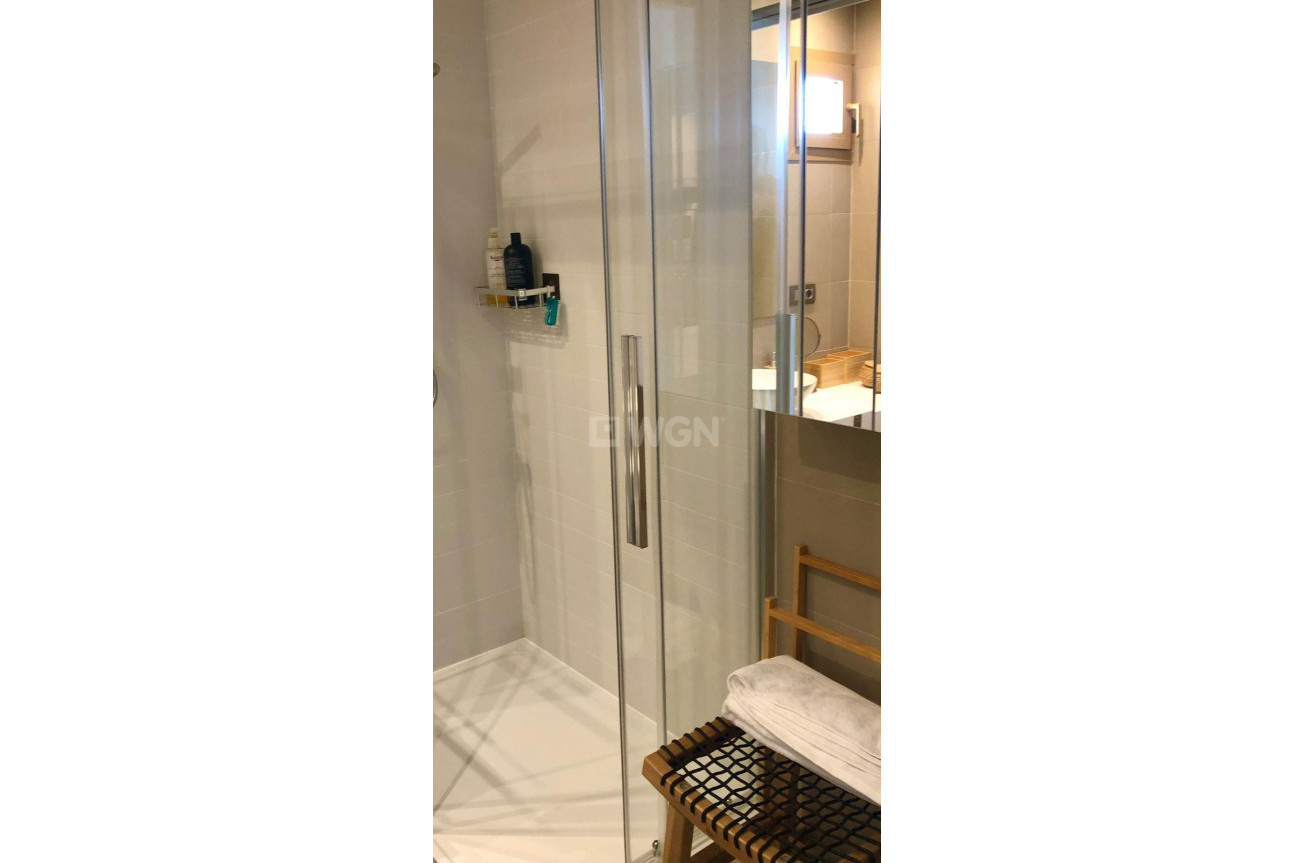 Odsprzedaż - Mieszkanie w bloku - Benidorm - Costa Blanca