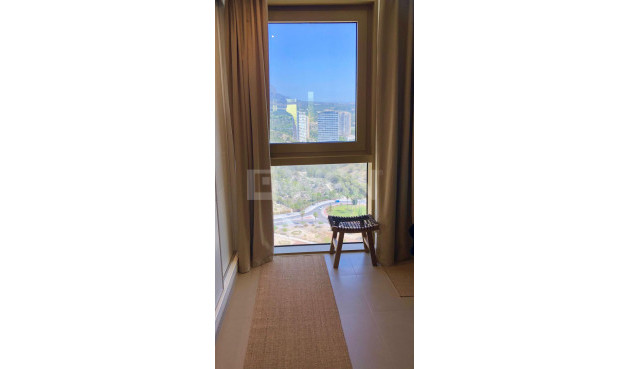 Odsprzedaż - Mieszkanie w bloku - Benidorm - Costa Blanca