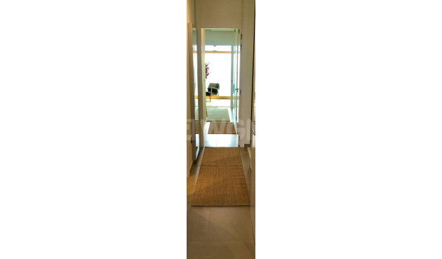 Odsprzedaż - Mieszkanie w bloku - Benidorm - Costa Blanca