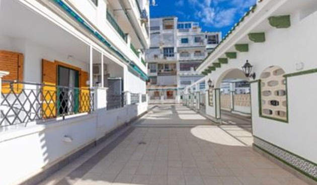 Resale - Apartment / flat - Torrevieja - Costa Blanca