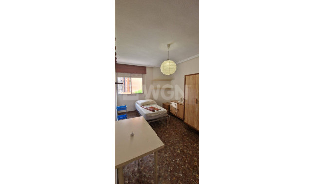 Reventa - Apartamento / piso - Murcia - Centrofama