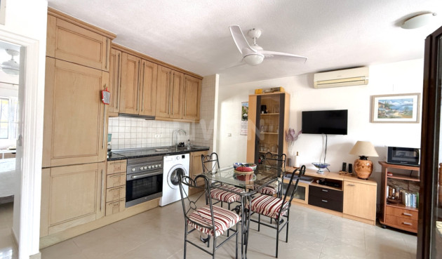 Resale - Apartment / flat - San Miguel de Salinas - Inland