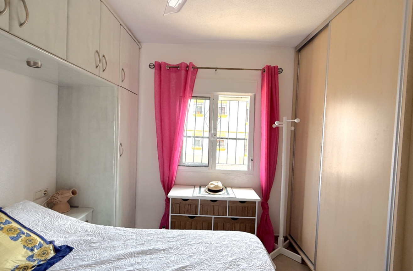 Resale - Apartment / flat - San Miguel de Salinas - Inland