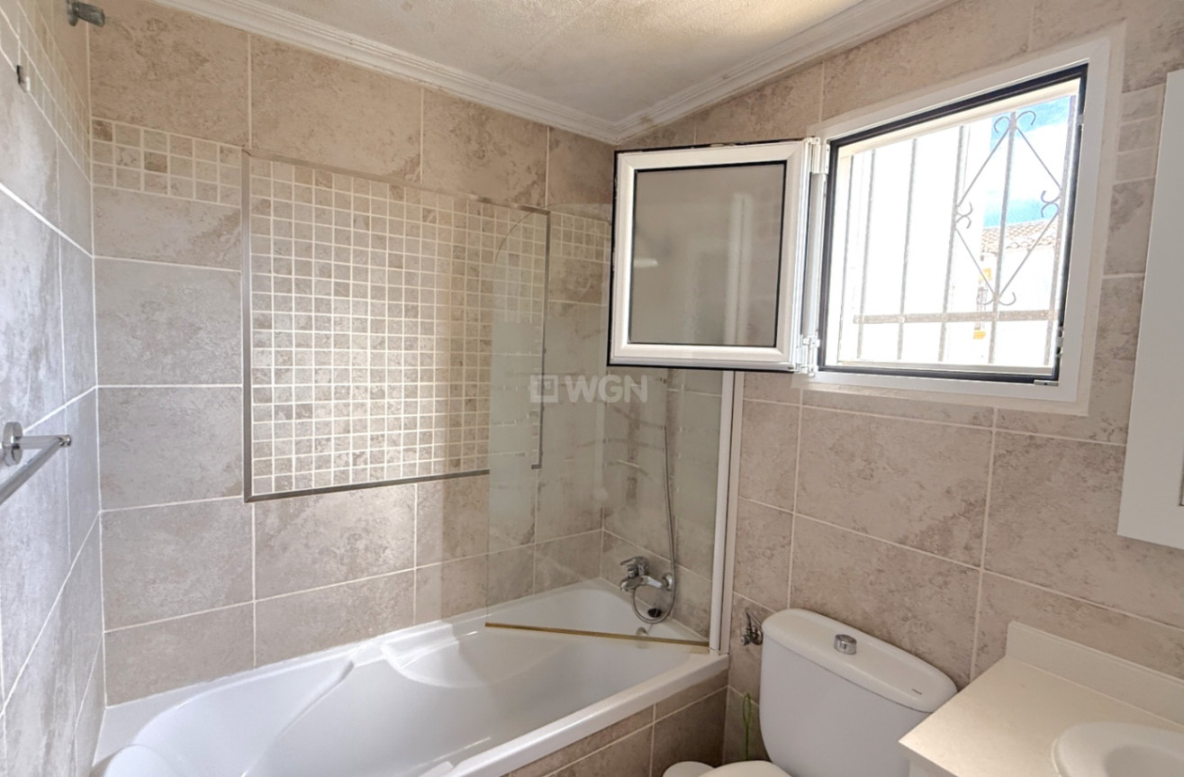 Resale - Apartment / flat - San Miguel de Salinas - Inland