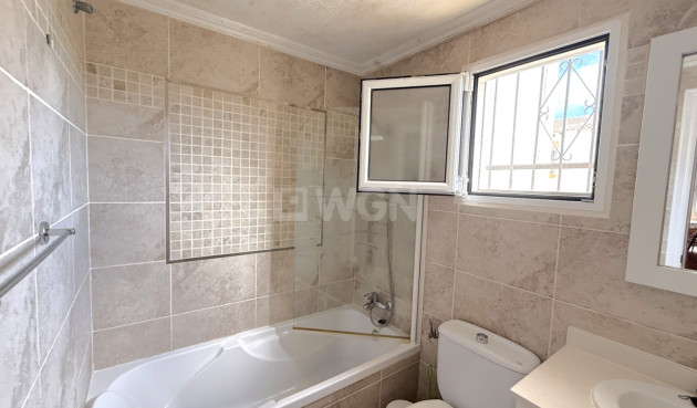 Resale - Apartment / flat - San Miguel de Salinas - Inland
