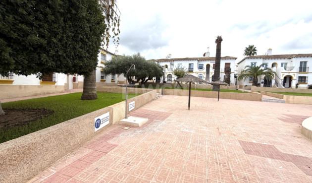 Resale - Apartment / flat - San Miguel de Salinas - Inland