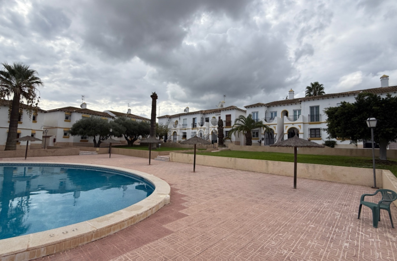 Resale - Apartment / flat - San Miguel de Salinas - Inland