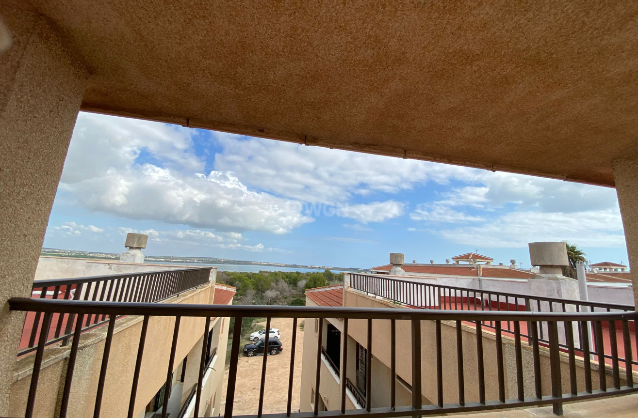 Resale - Apartment / flat - Torrevieja - Costa Blanca
