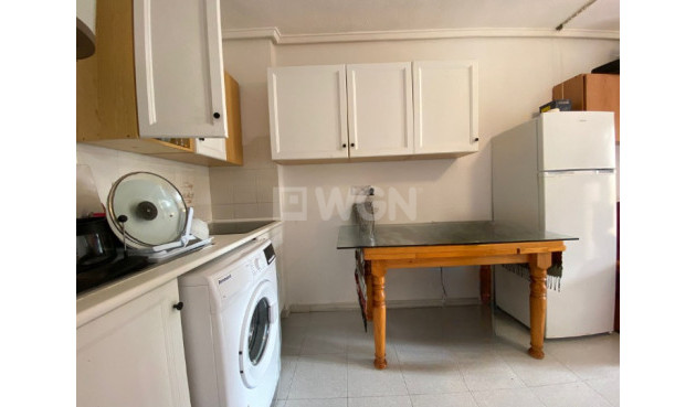 Resale - Apartment / flat - Torrevieja - Costa Blanca