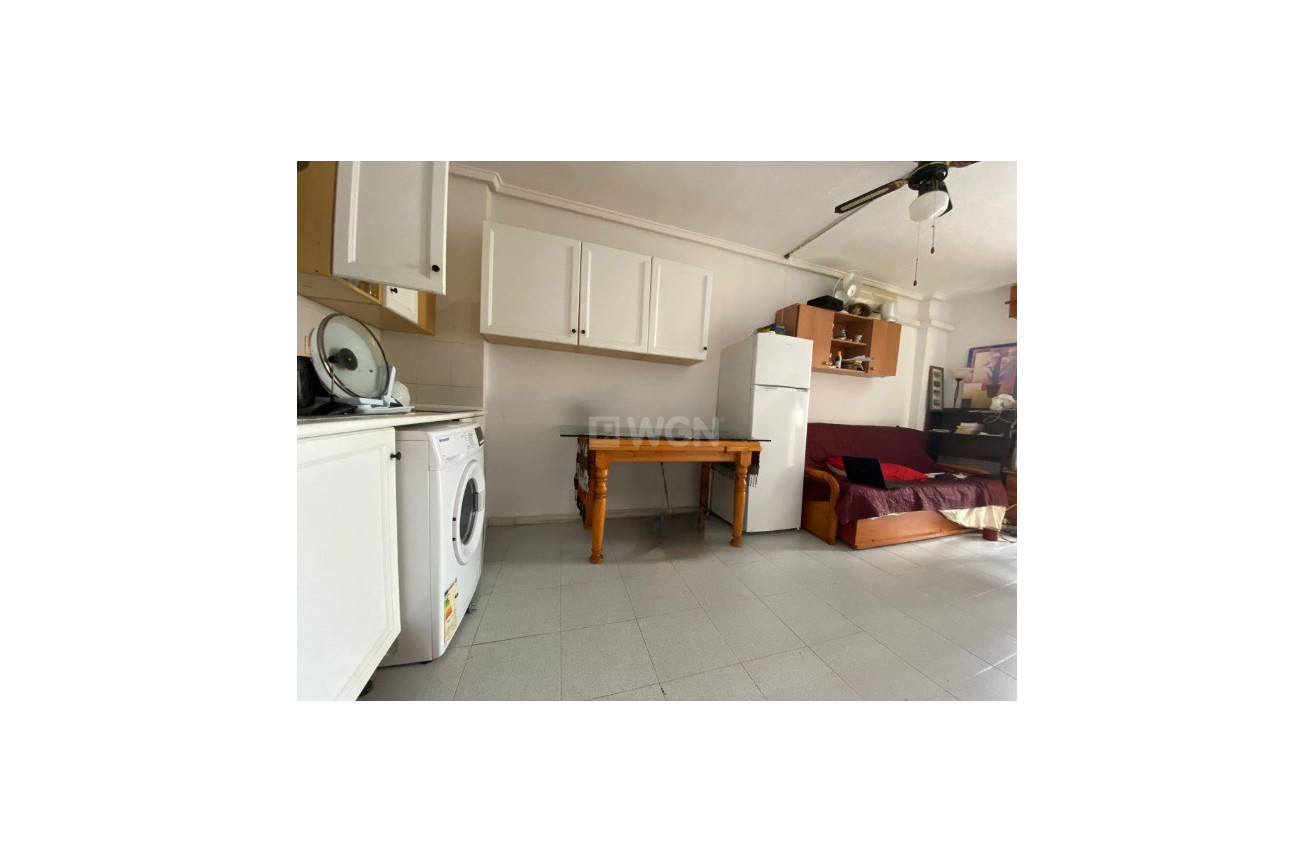 Resale - Apartment / flat - Torrevieja - Costa Blanca