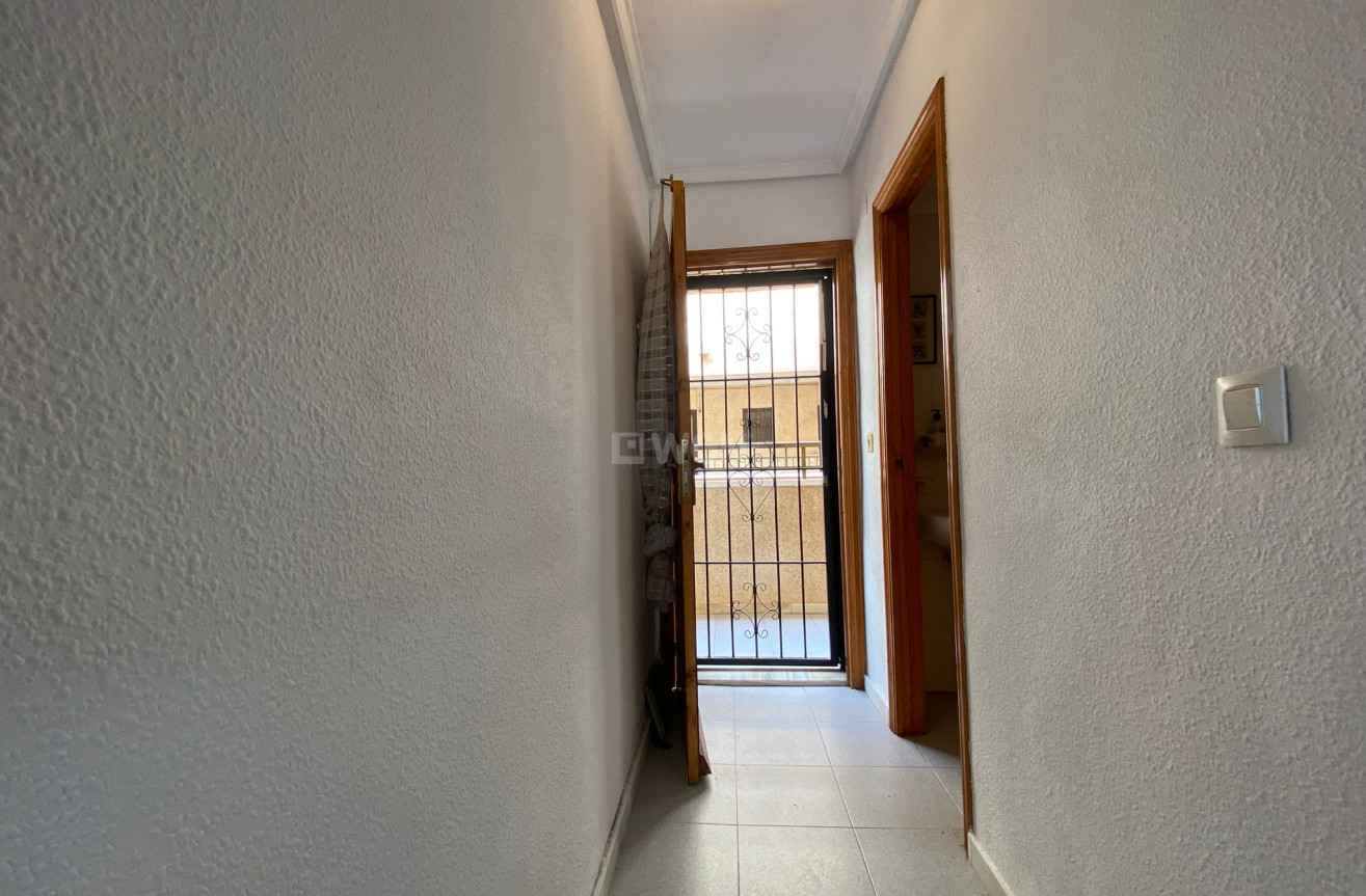 Resale - Apartment / flat - Torrevieja - Costa Blanca