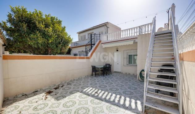 Odsprzedaż - Kamienica - Torrevieja - La Siesta - El Salado - Torreta