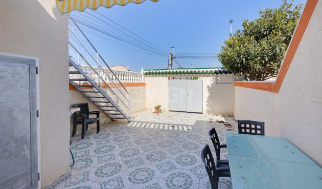 Odsprzedaż - Kamienica - Torrevieja - La Siesta - El Salado - Torreta