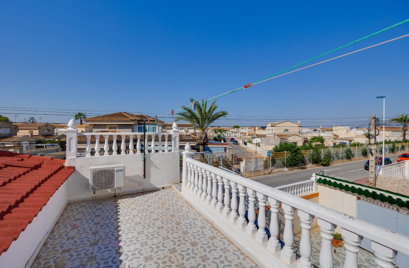 Odsprzedaż - Kamienica - Torrevieja - La Siesta - El Salado - Torreta