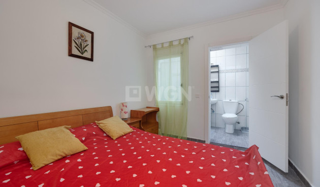 Odsprzedaż - Kamienica - Torrevieja - La Siesta - El Salado - Torreta