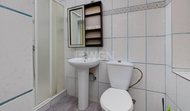 Odsprzedaż - Kamienica - Torrevieja - La Siesta - El Salado - Torreta