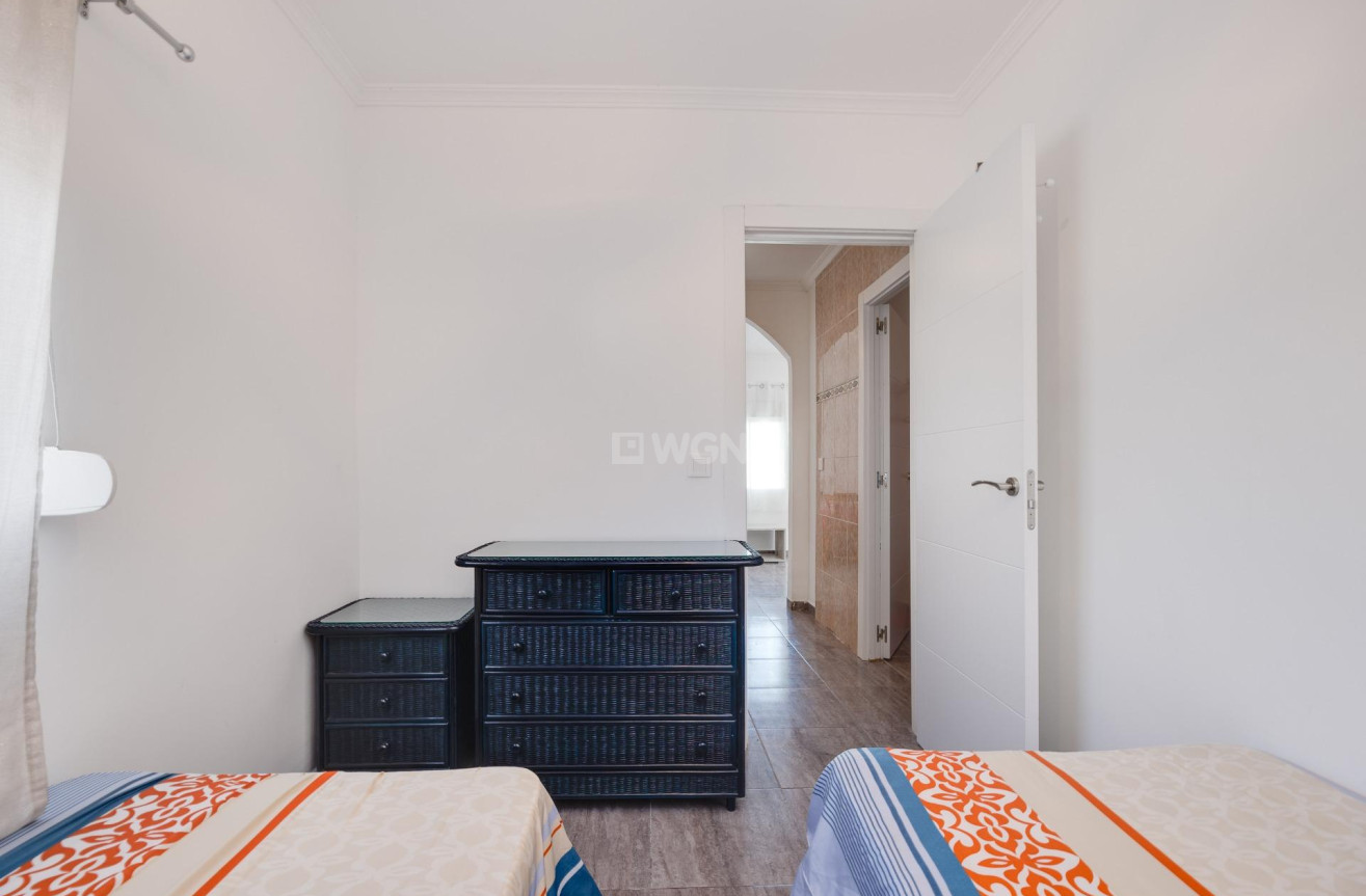 Odsprzedaż - Kamienica - Torrevieja - La Siesta - El Salado - Torreta