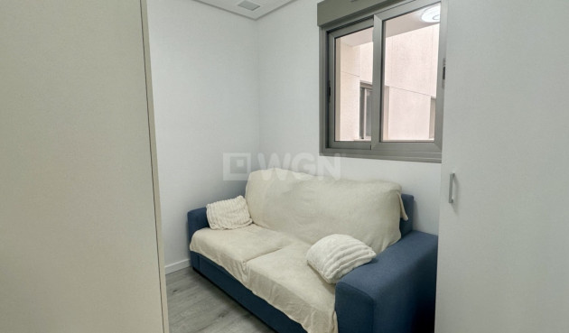 Odsprzedaż - Mieszkanie w bloku - Orihuela Costa - Costa Blanca