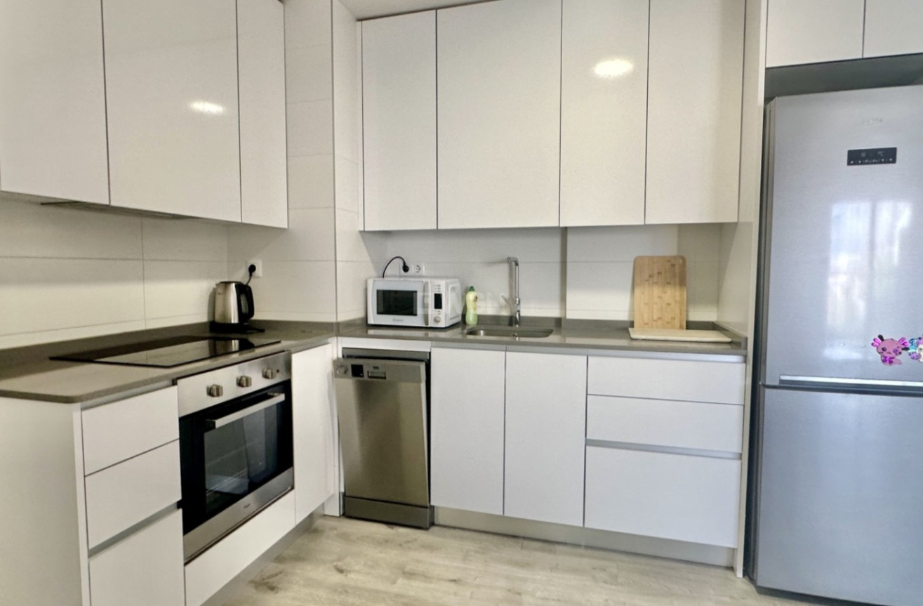 Odsprzedaż - Mieszkanie w bloku - Orihuela Costa - Costa Blanca