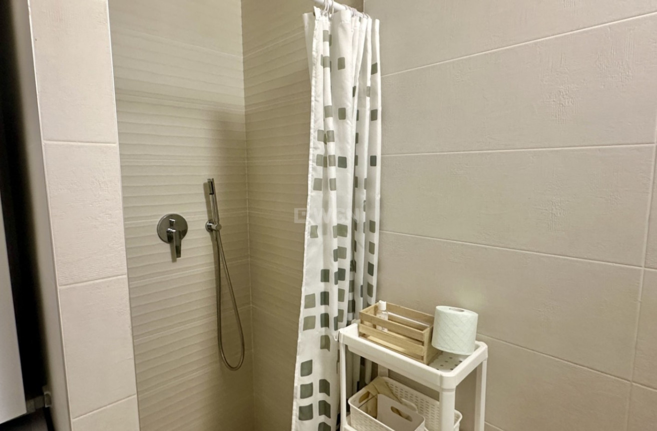 Odsprzedaż - Mieszkanie w bloku - Orihuela Costa - Costa Blanca